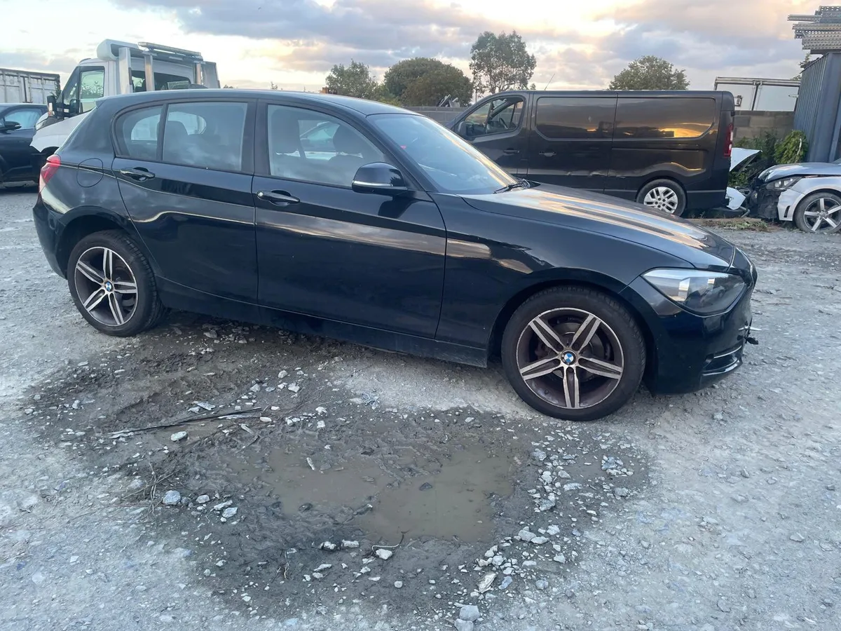 2015 Bmw 1 series - Image 2