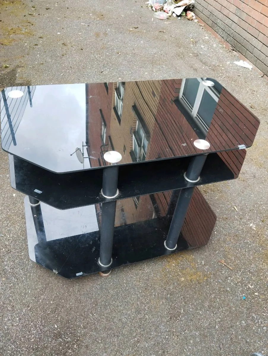 TV unit - Image 2