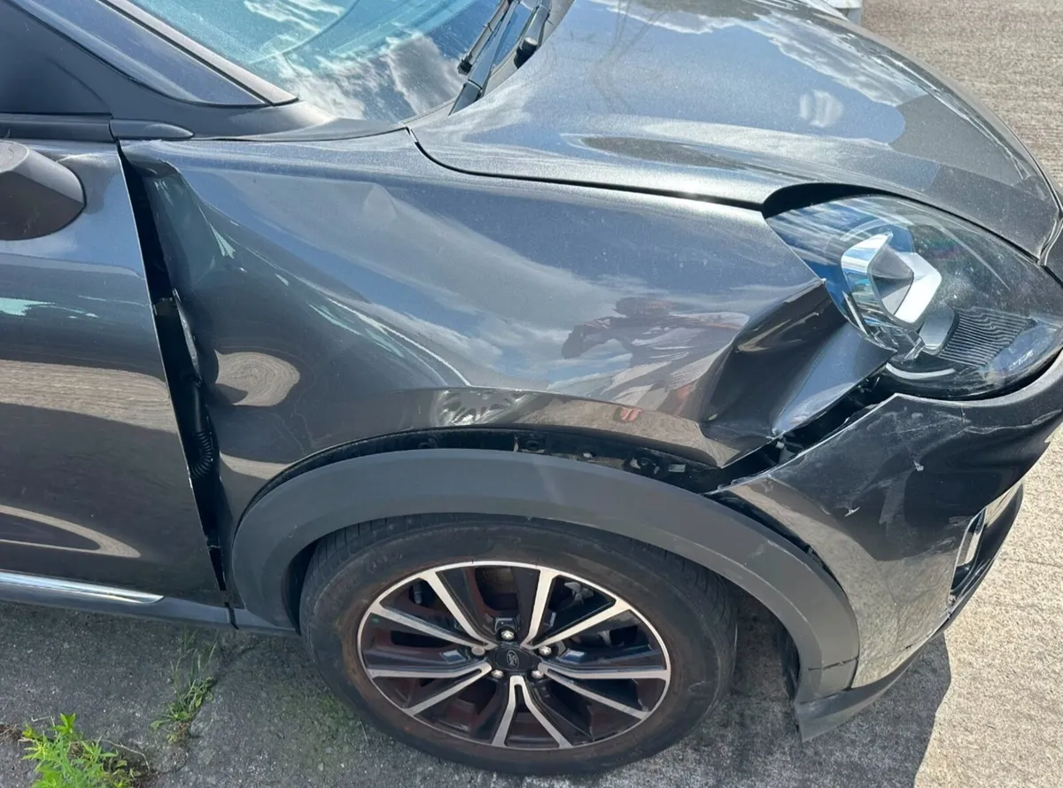 2022 Ford Puma Hybrid, low mileage - Image 3