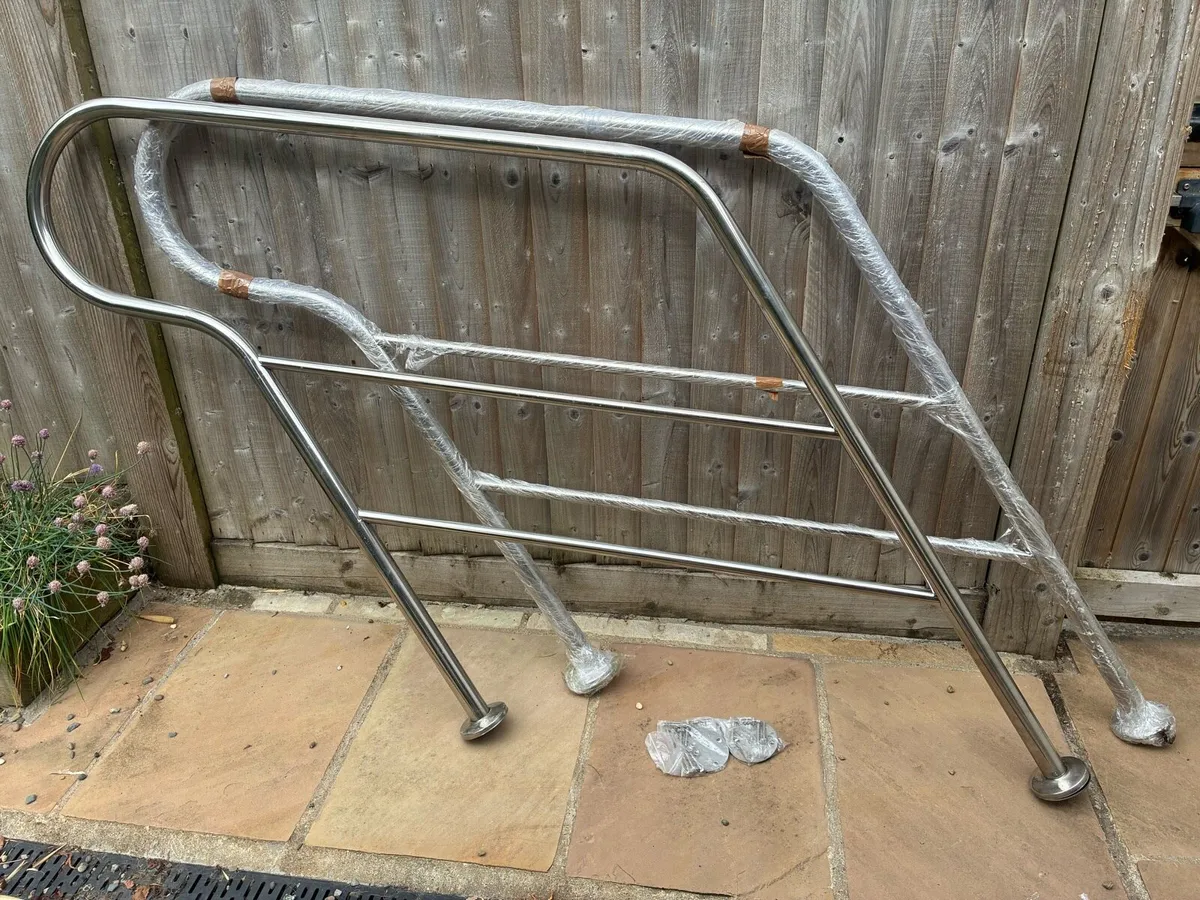 Hand rails Stainless steel - Image 1