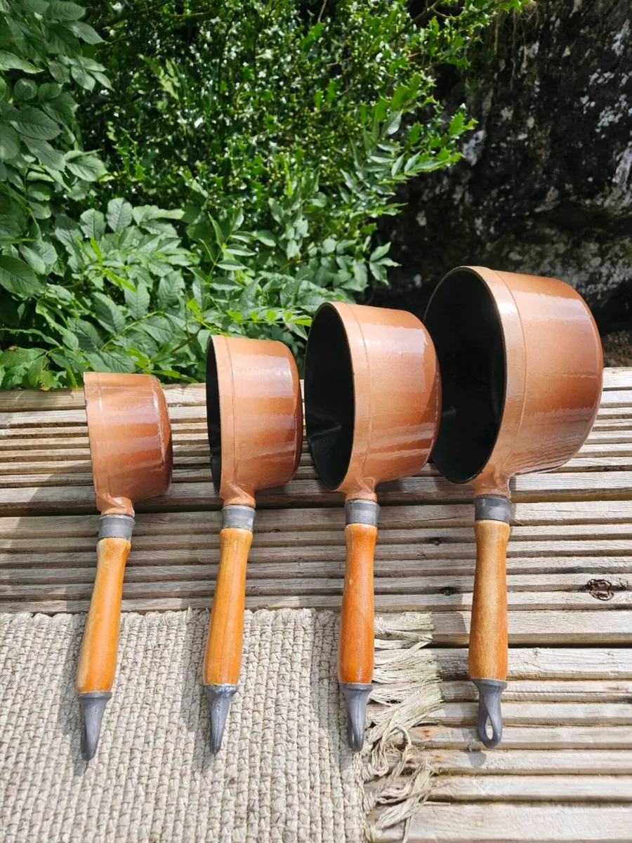 4 Vintage Cast Iron Pots | Nationwide Delivery - Image 1