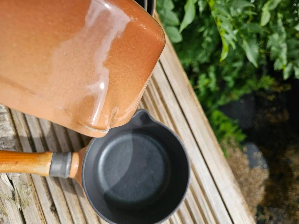 4 Vintage Cast Iron Pots | Nationwide Delivery - Image 3