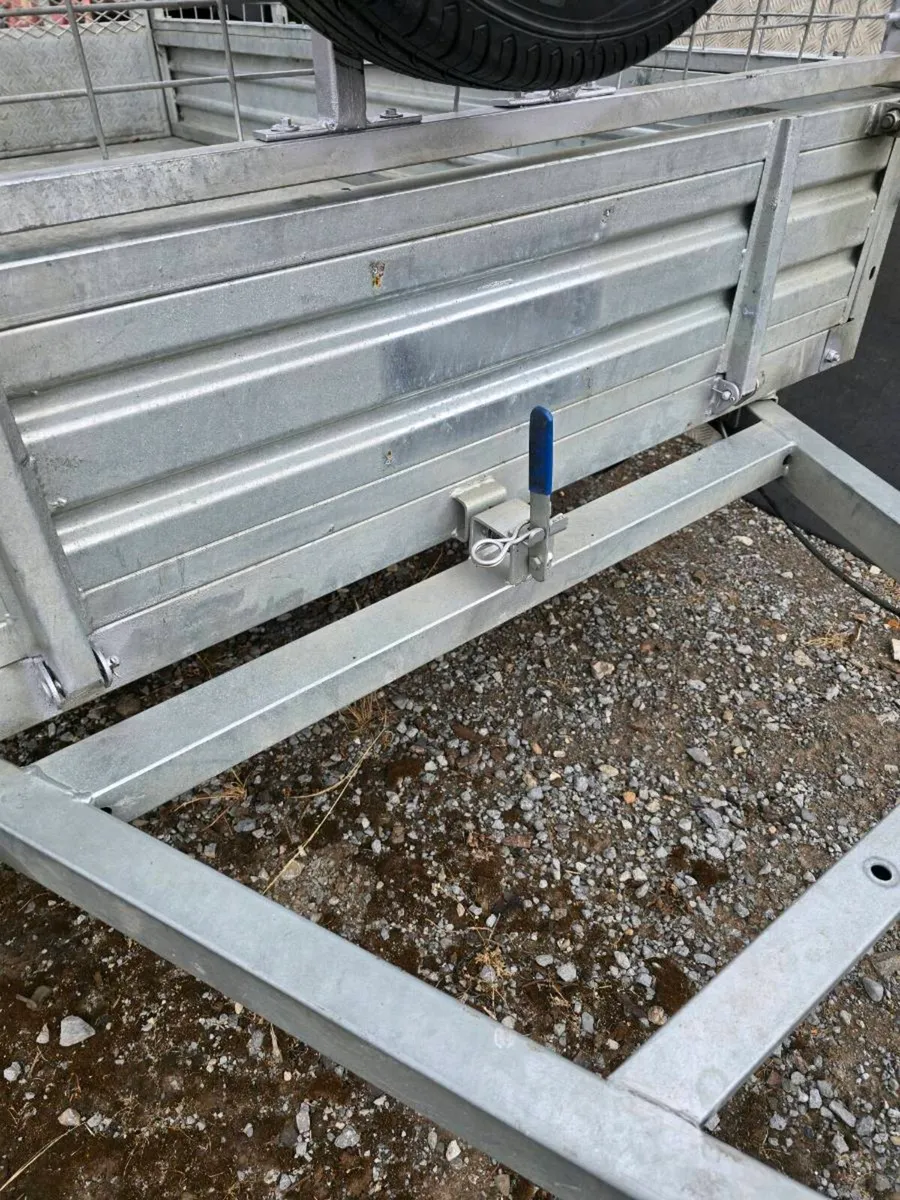 Car Trailer - Image 3