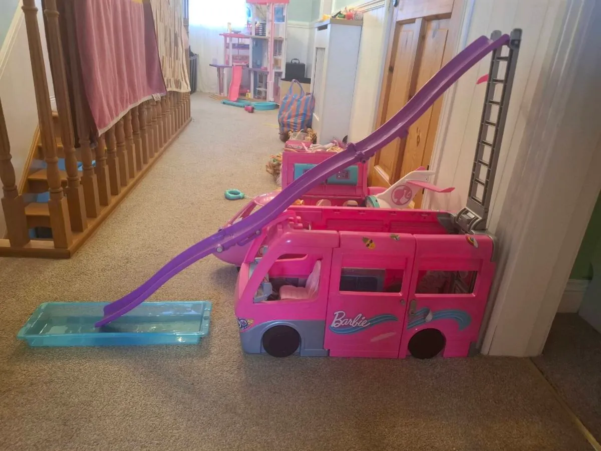 Barbie dreams house - Image 3