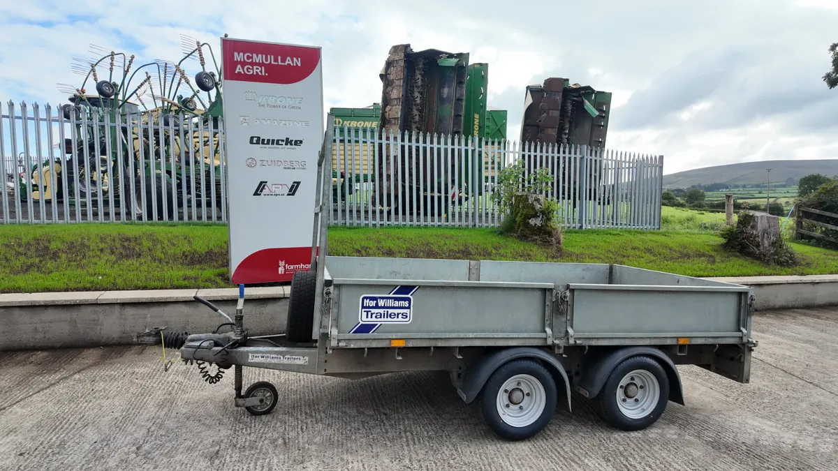 2017 Ifor Williams 10' Flatbed - Image 1