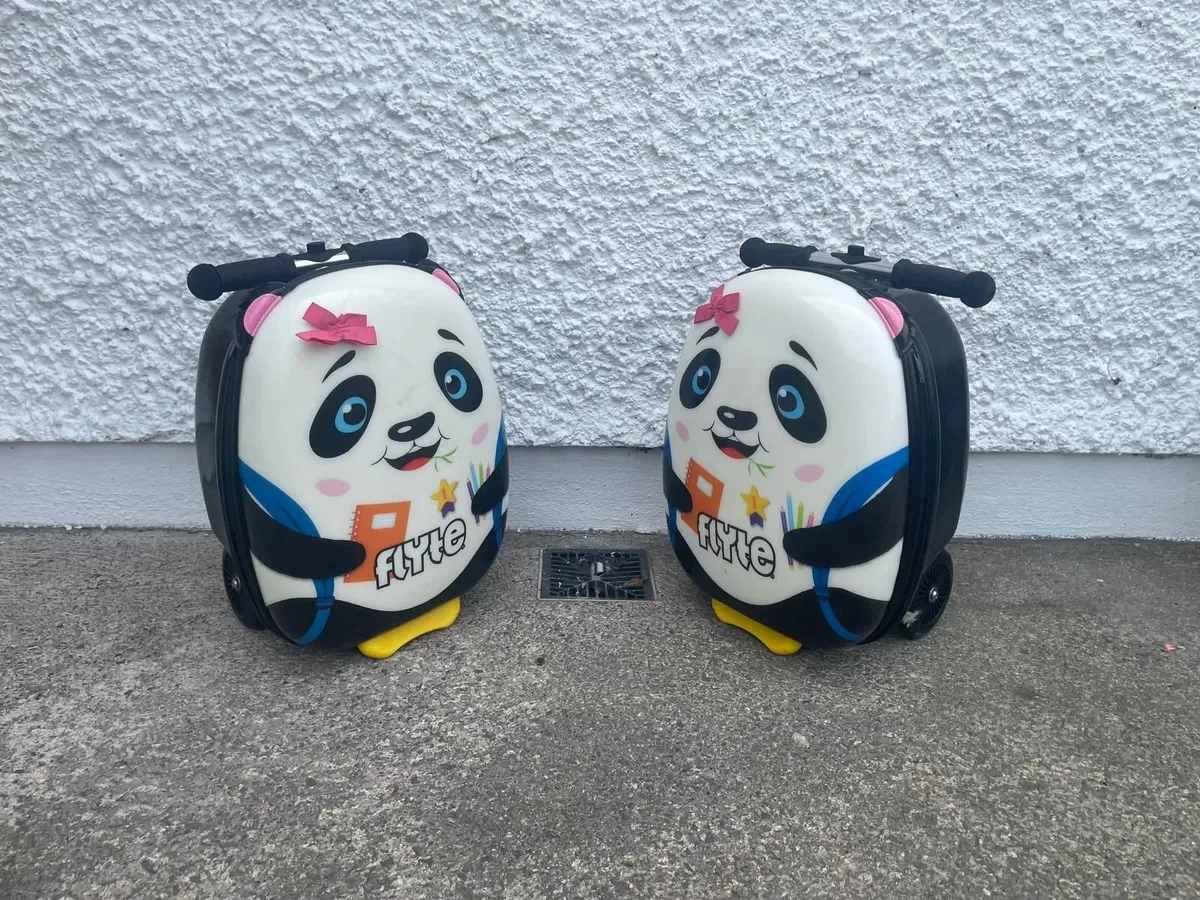 Kids Flyte Scooter Suitcase Folding Luggage - Image 3