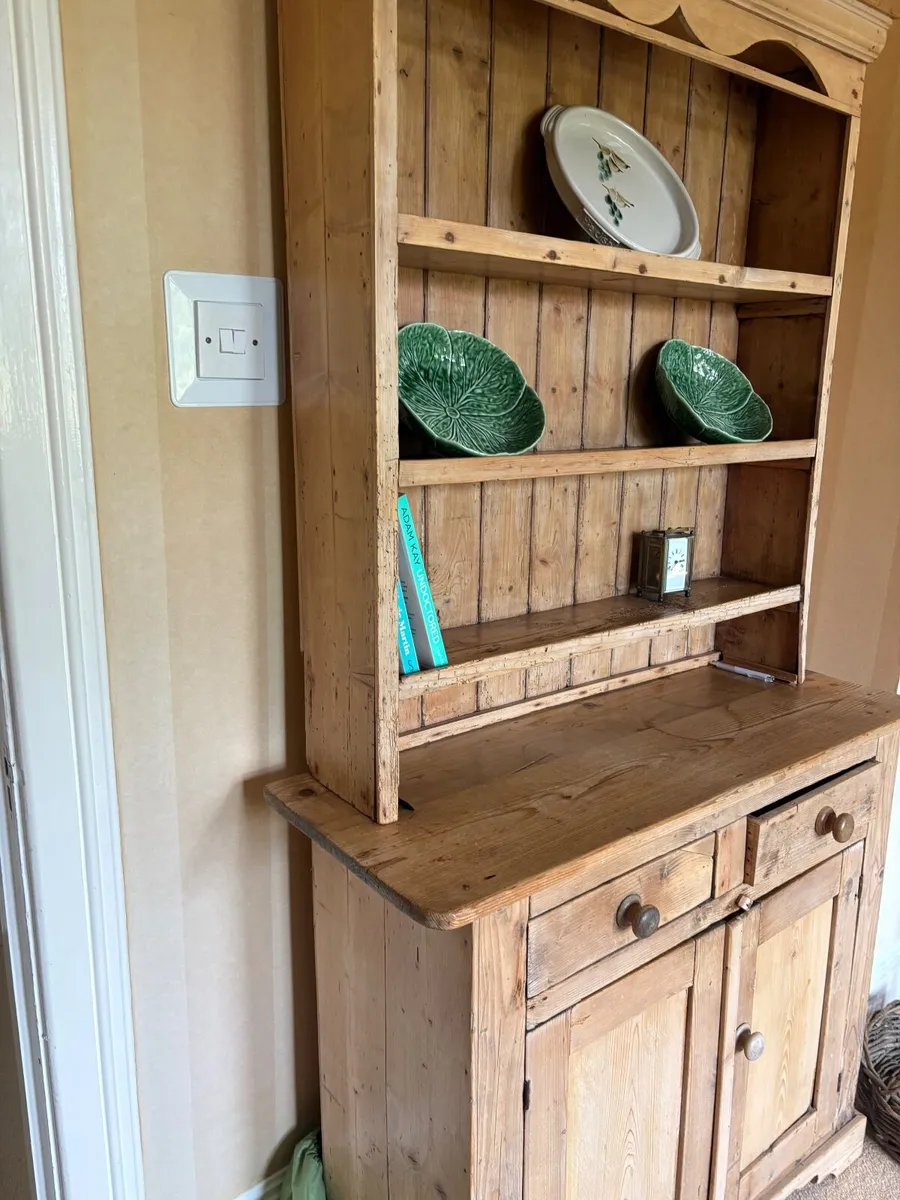 Antique pine dresser - Image 1