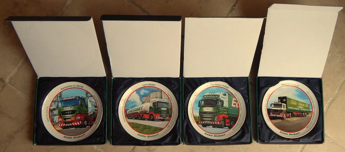 Set of 4 Eddie Stobart Porcelain Decorative Plates - Image 1