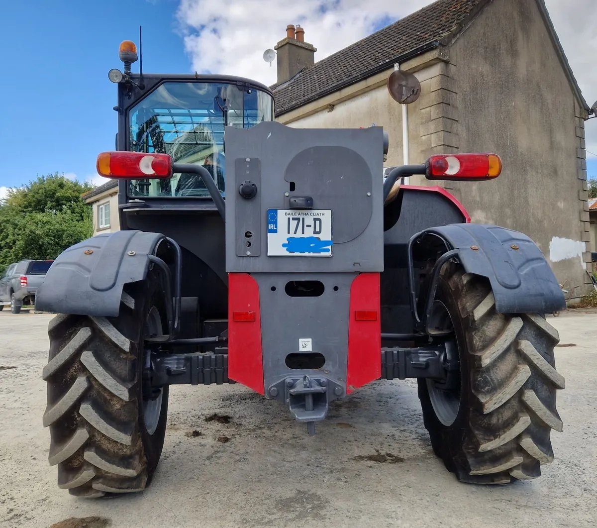 Massey Ferguson 9306 Extra 2017 LOW HOURS!! - Image 4
