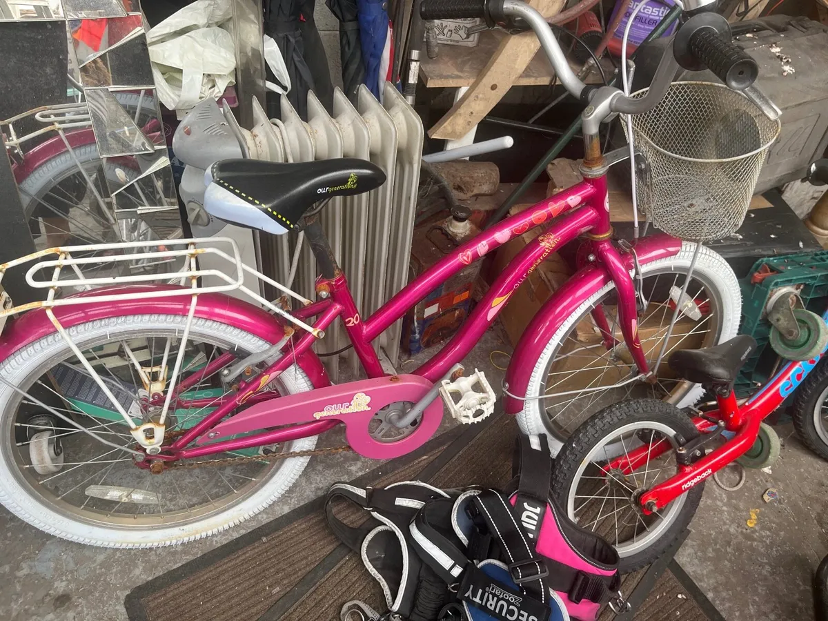 Gents and ladies cycling bikes - Image 3