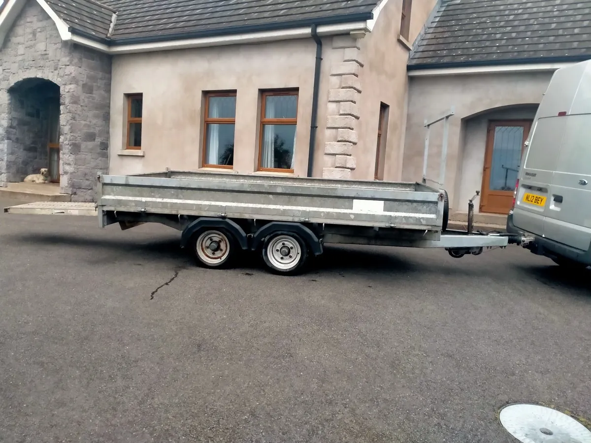 Trailer - Image 3