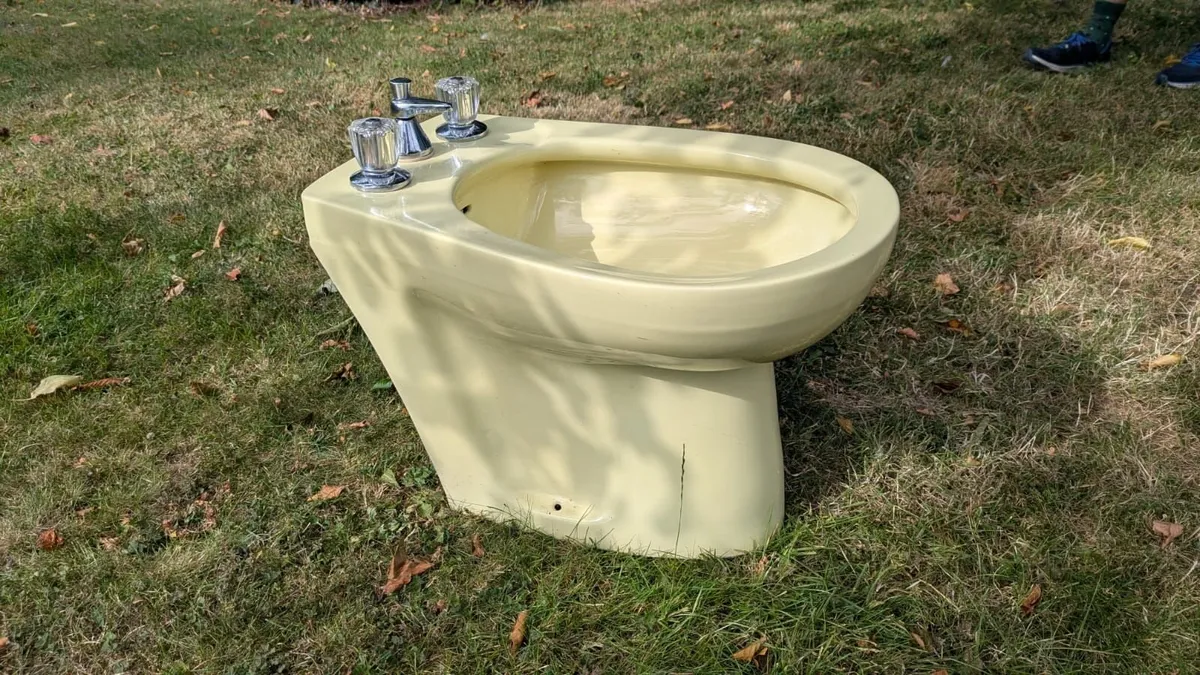 Bidet - Image 1