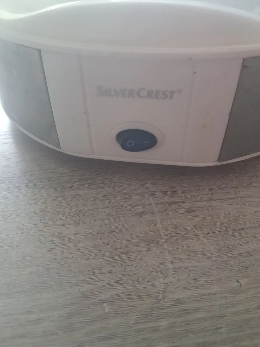 Yogurt maker, free to take - Image 2