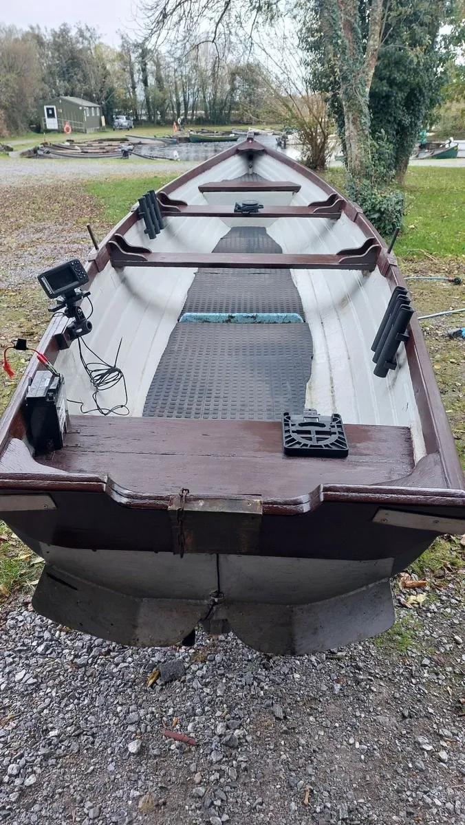 17ft Lake Boat, Suzuki 15hp, Trailer - Image 3