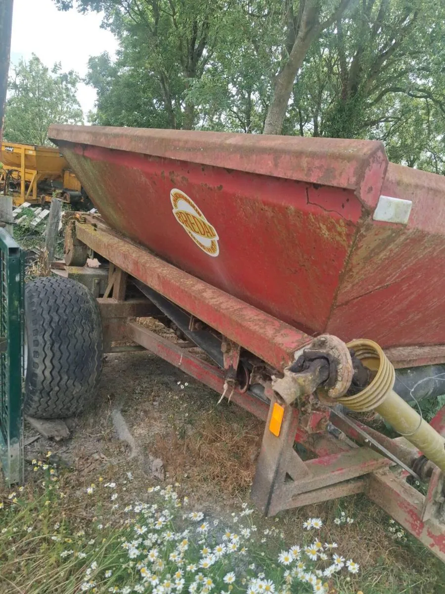 Lime speader Bredal - Image 1