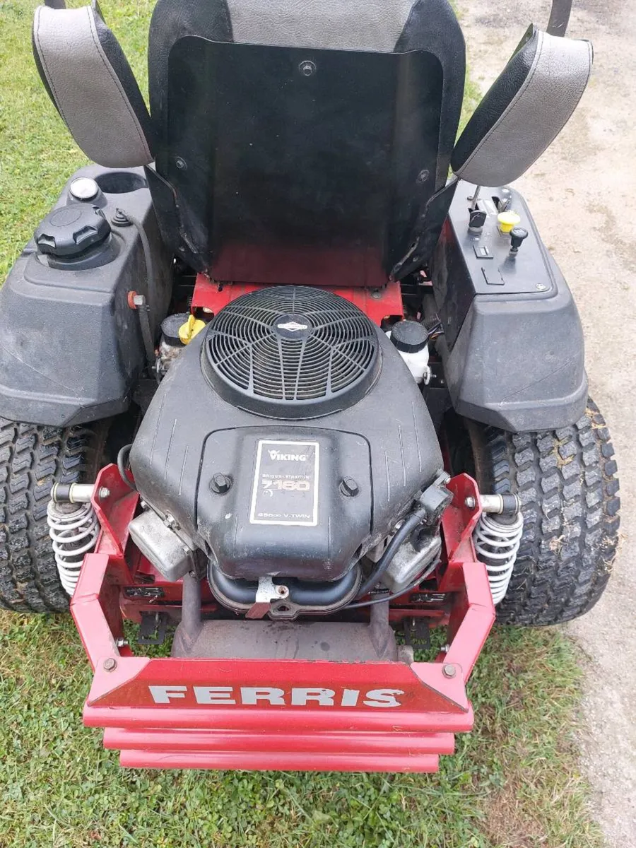 Zero turn lawnmower - Image 2