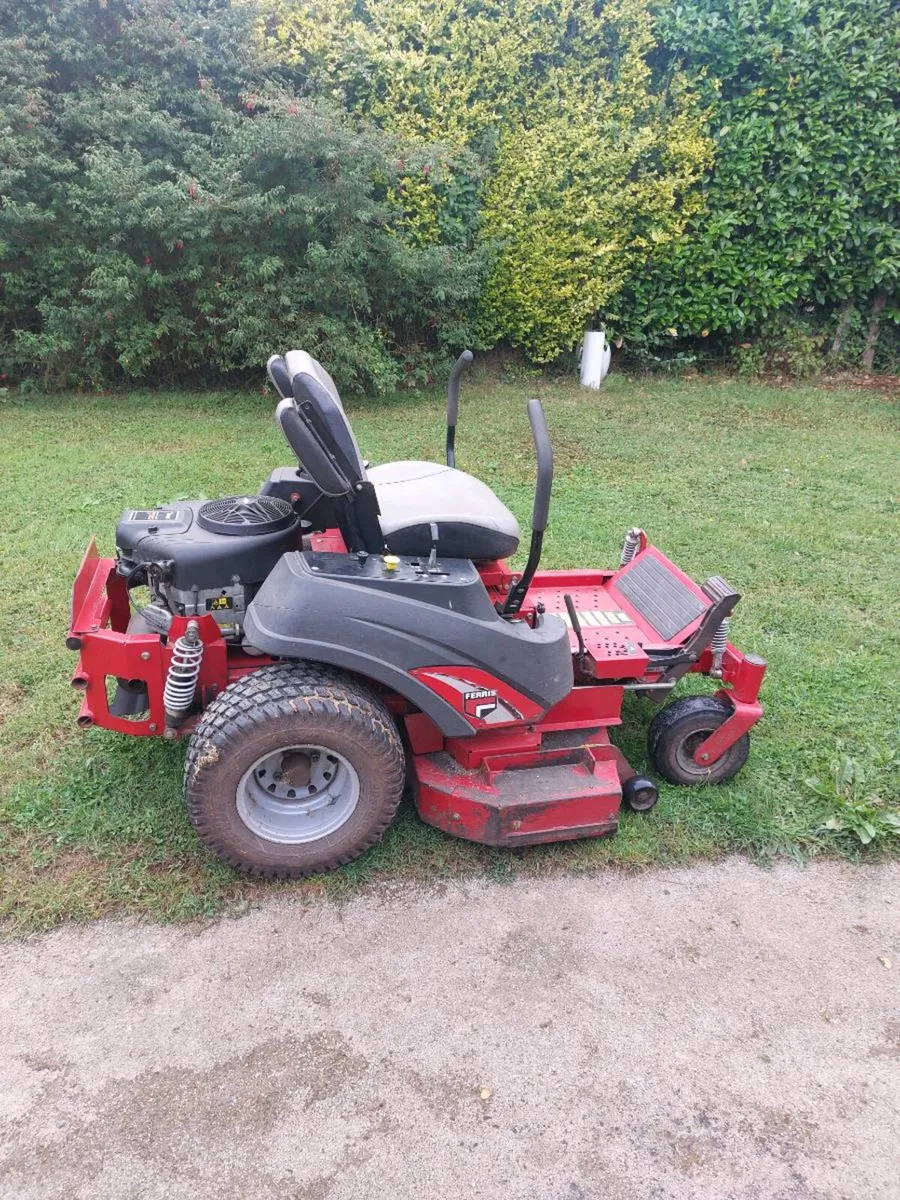 Zero turn lawnmower - Image 3