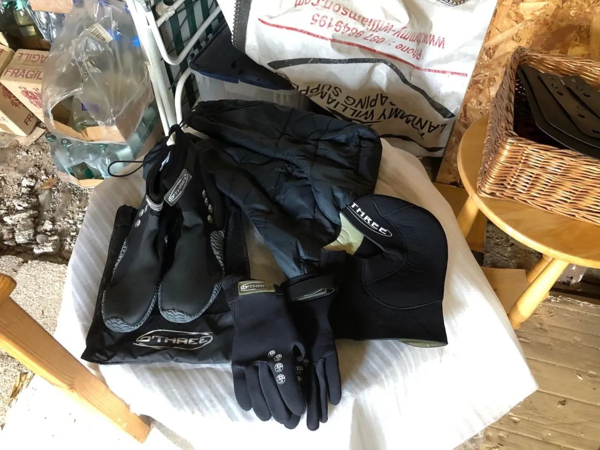 Complete O'Three Cold water Diving Suit & gears - Image 2