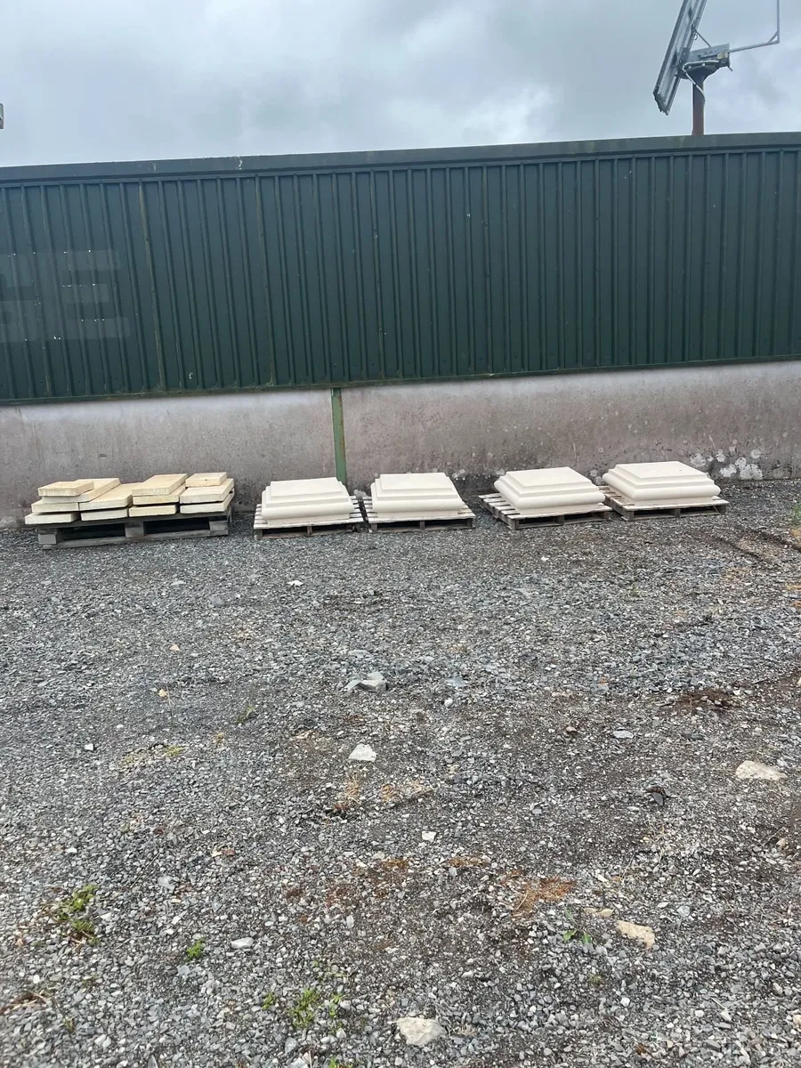 Pier caps and wall coping