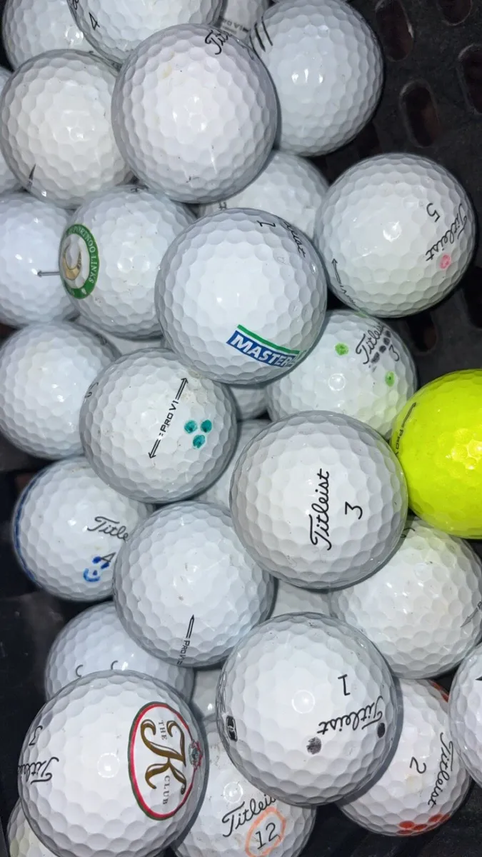20 Titleist (Prov1) Golf Balls - Image 1