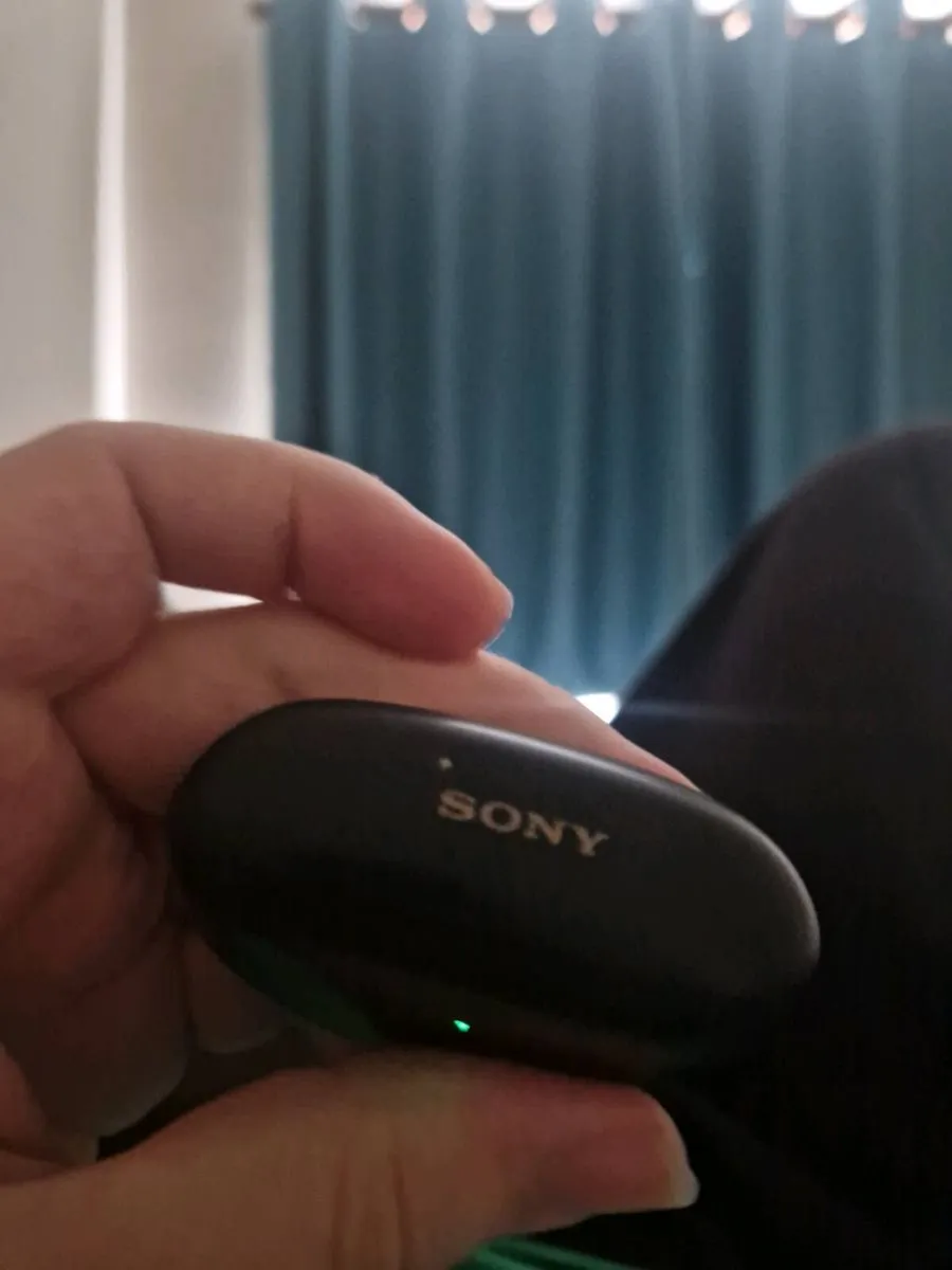 Sony XM5 - Image 1