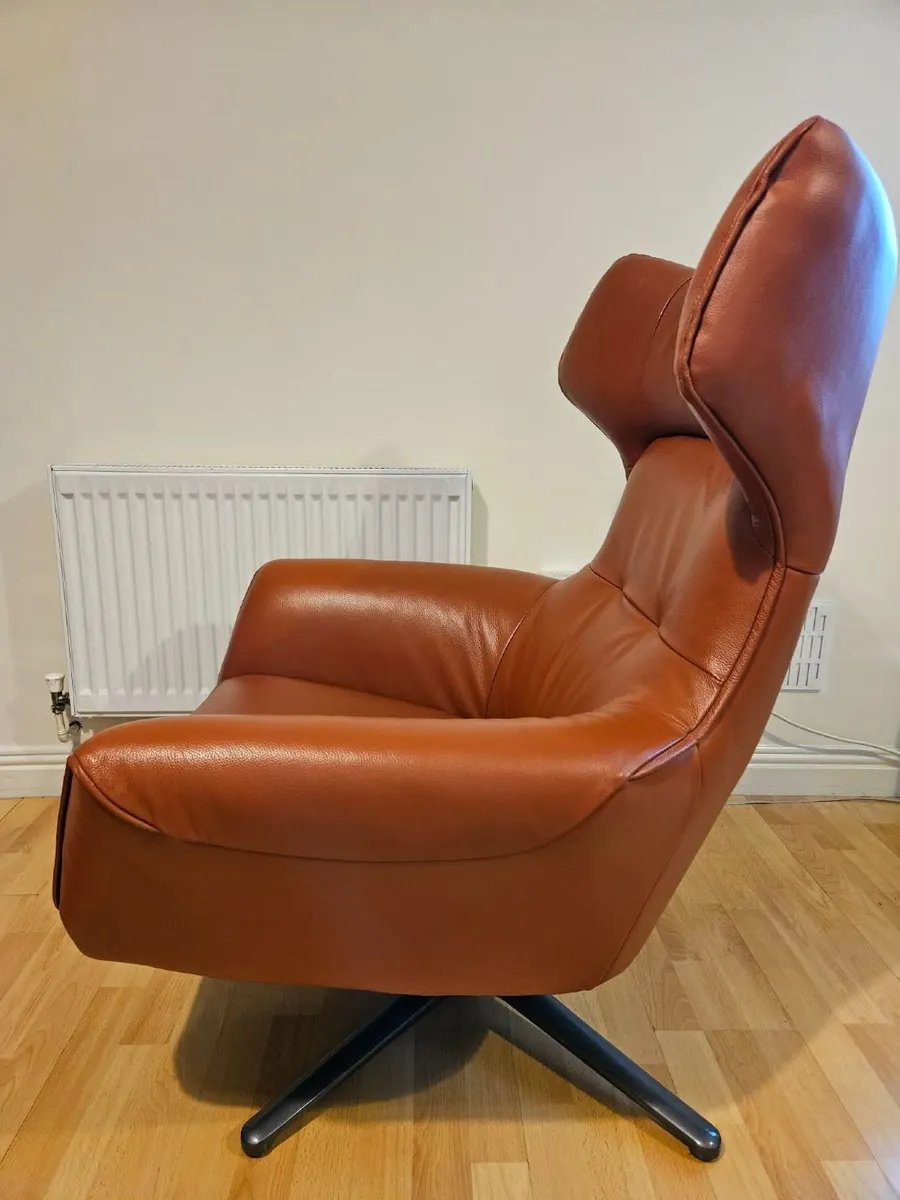 Real leather swivel chair - Image 4