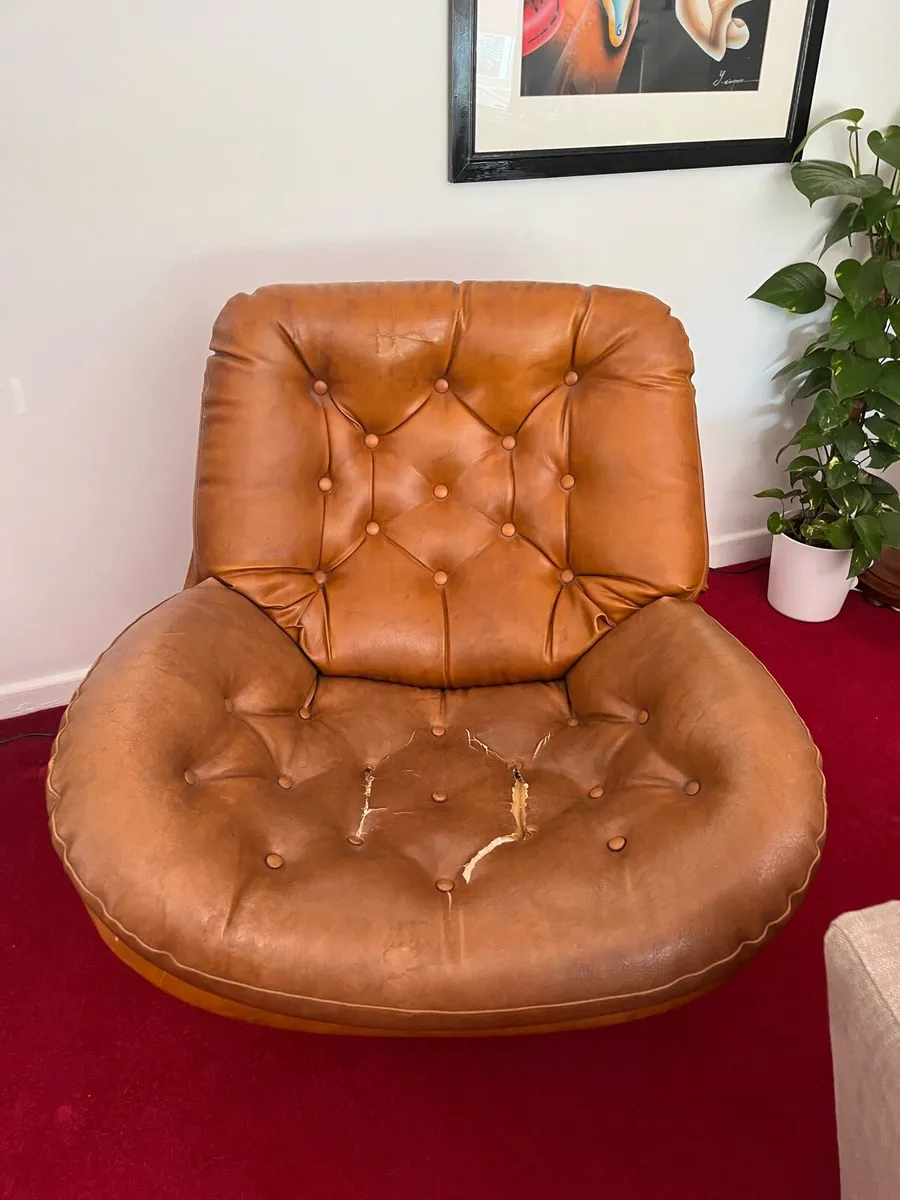 Vintage 1970s Tan Leather Swivel Lounge Chair - Image 3