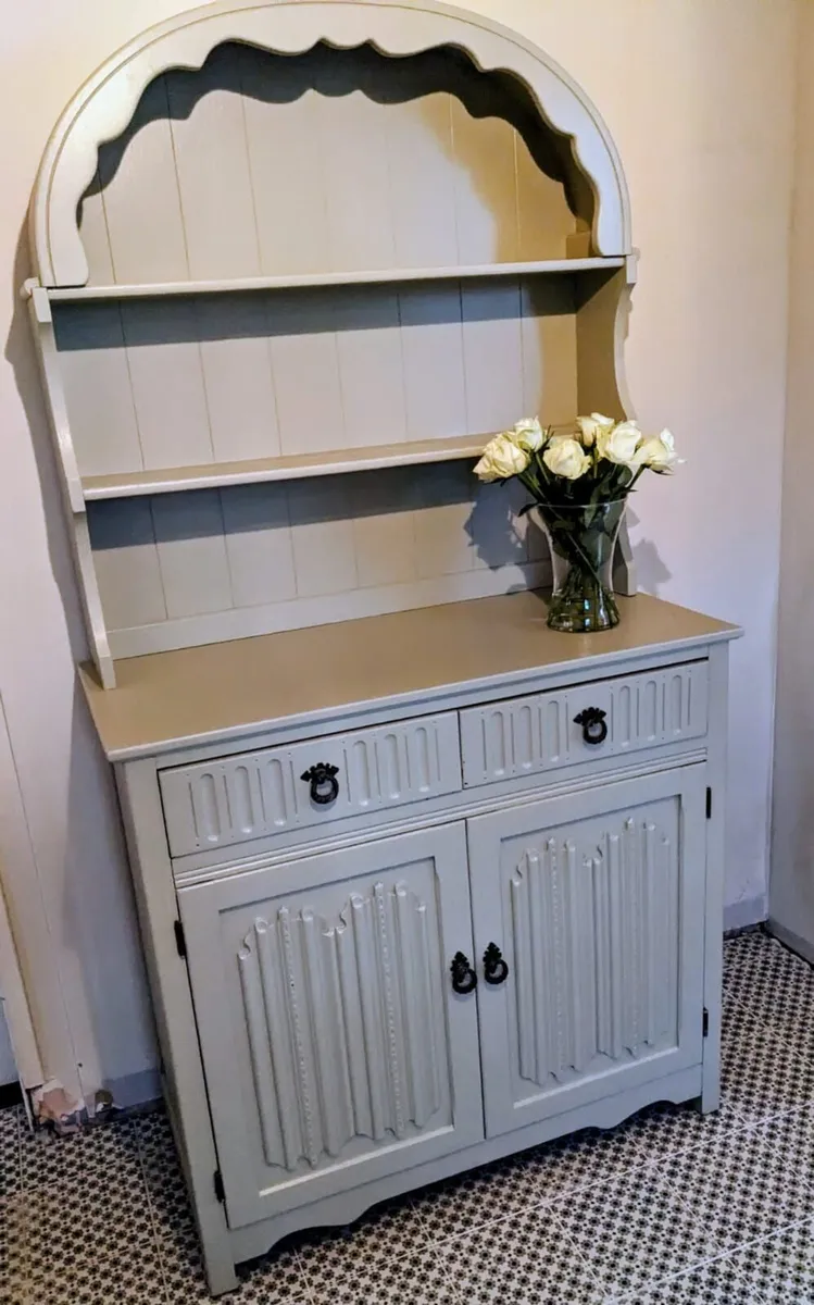 Welsh dresser - Image 2
