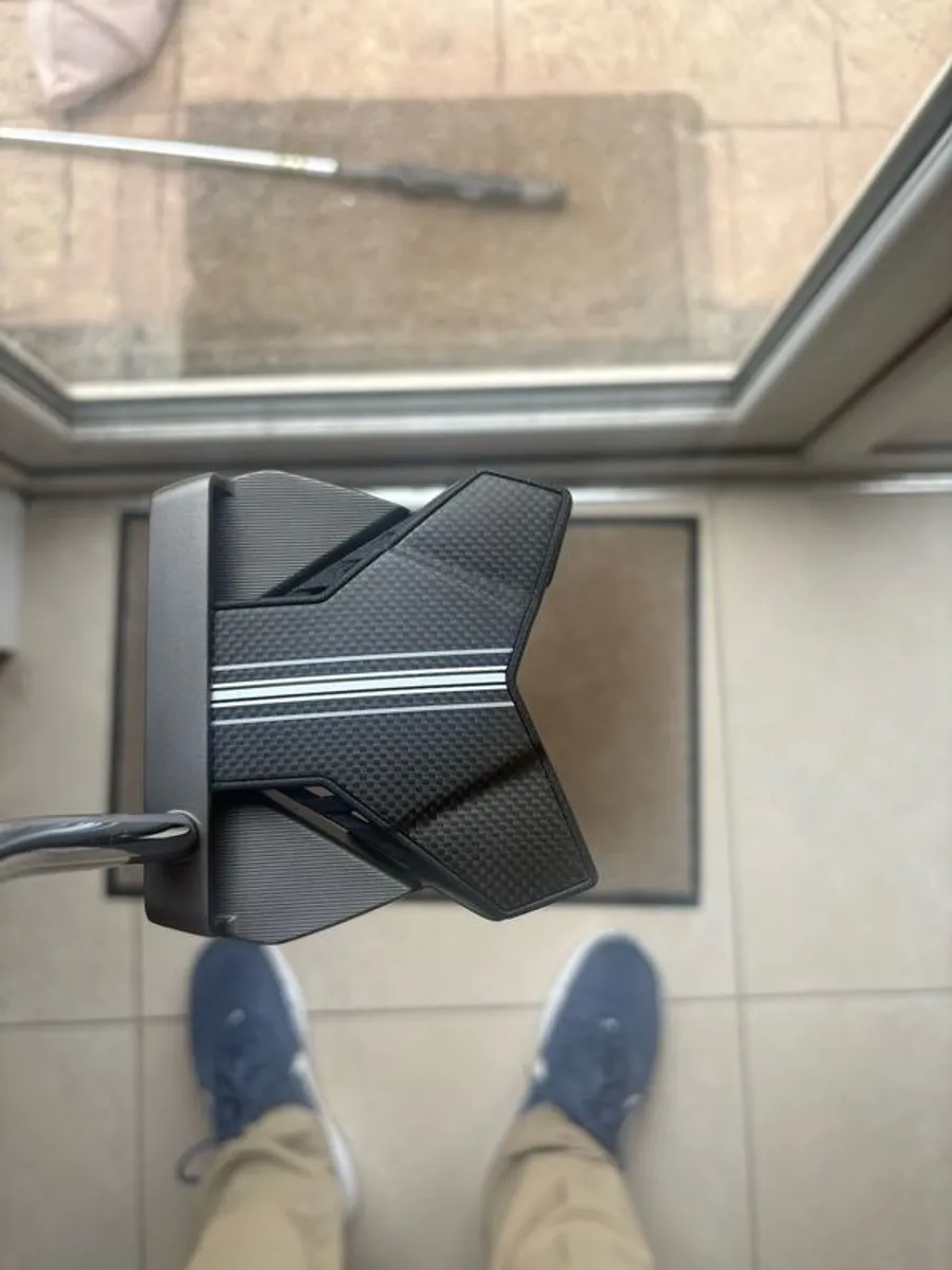 Cobra Agera Putter - Image 1