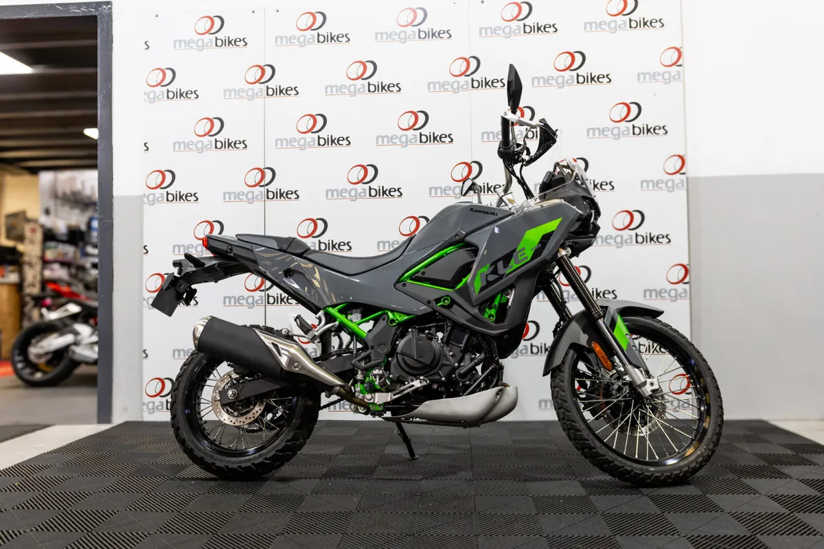 Kawasaki KLE500 2026 - Image 1