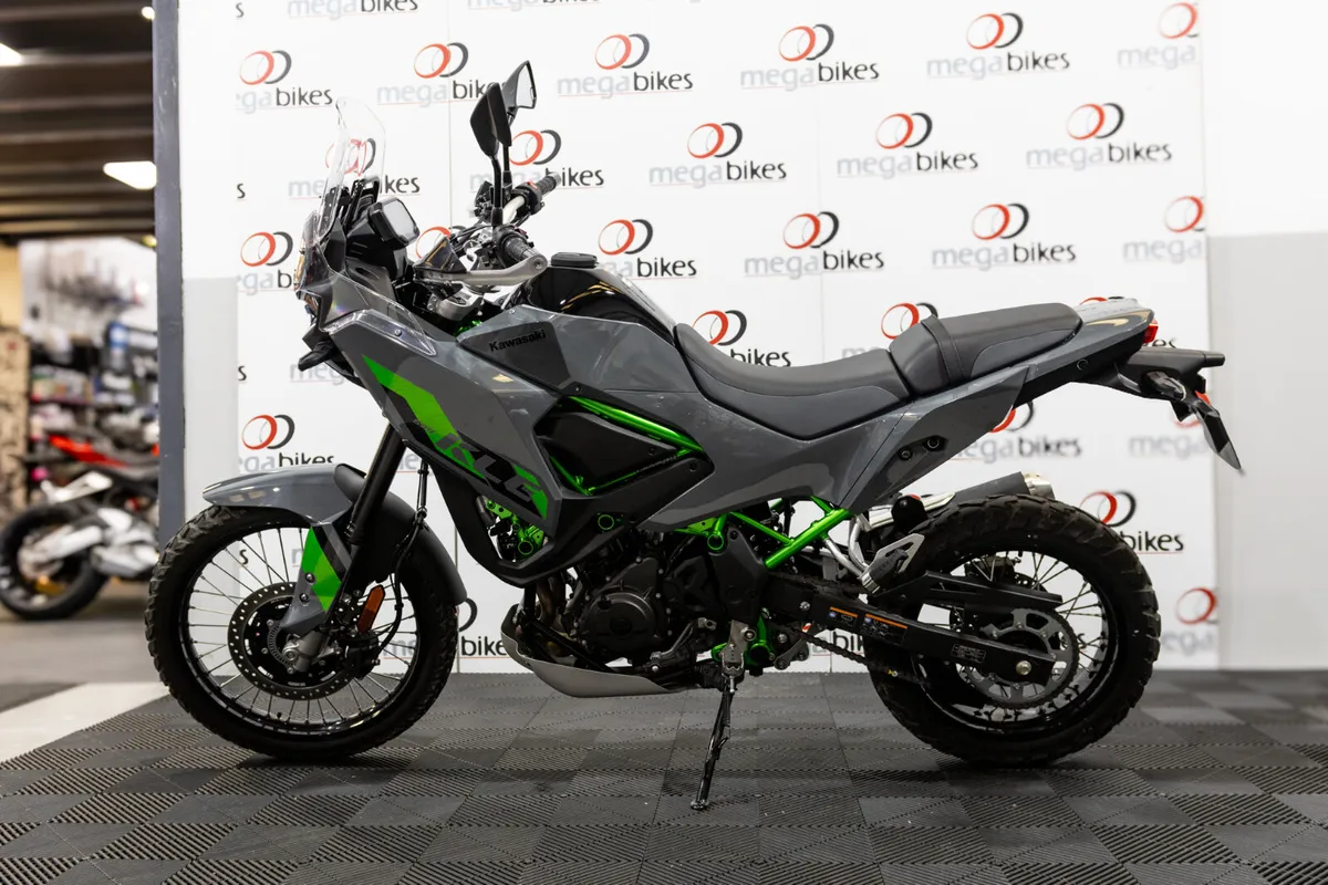Kawasaki KLE500 2026 - Image 2