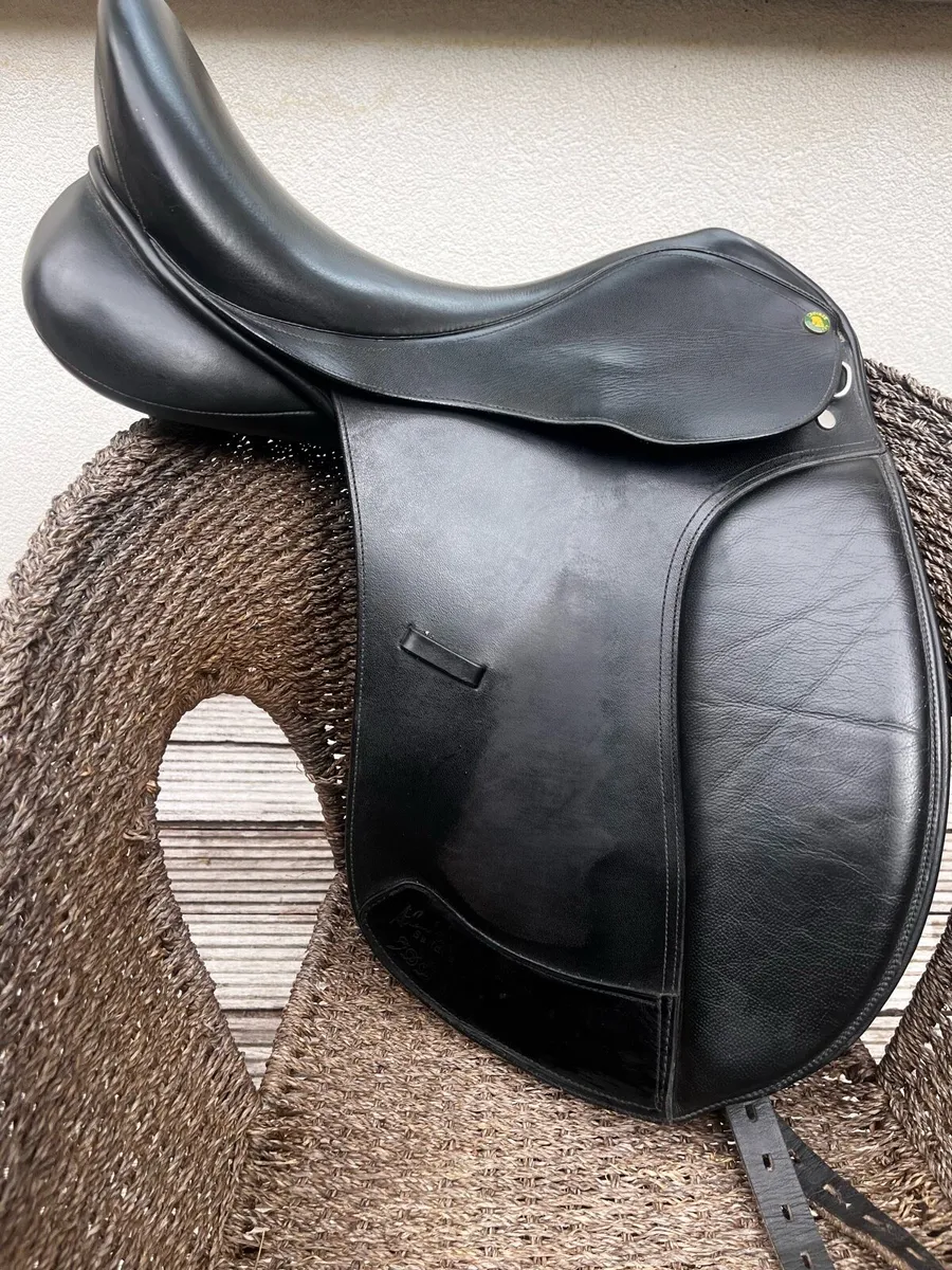 Ideal Pony Dressage Saddle - Image 1