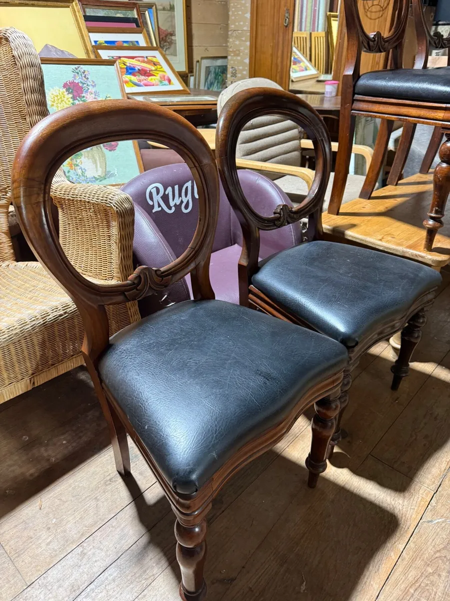 6 Balloon Back Chairs . - Image 4