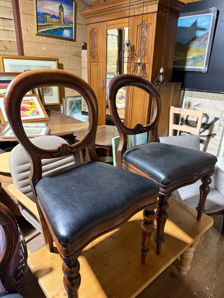 6 Balloon Back Chairs . - Image 3