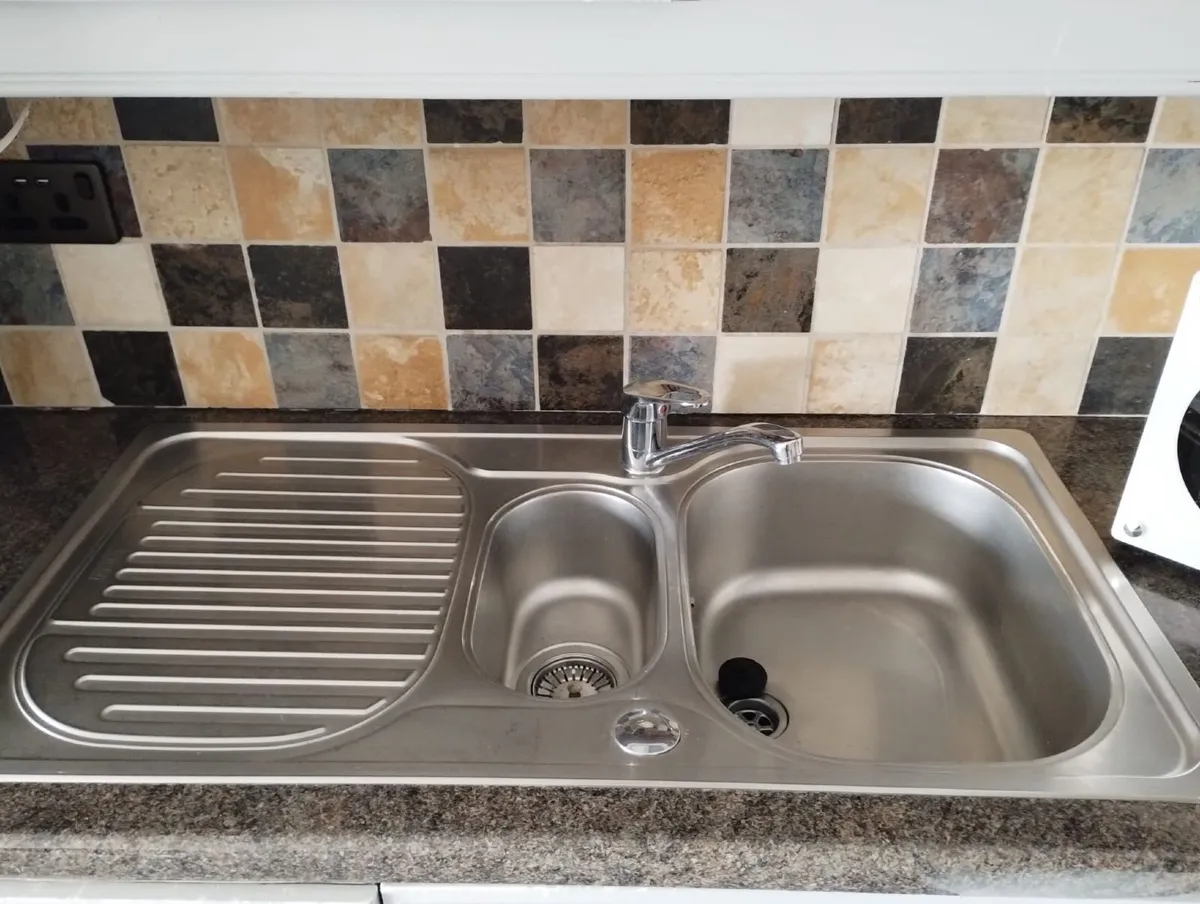 kitchen Units / Kitchen - Image 3