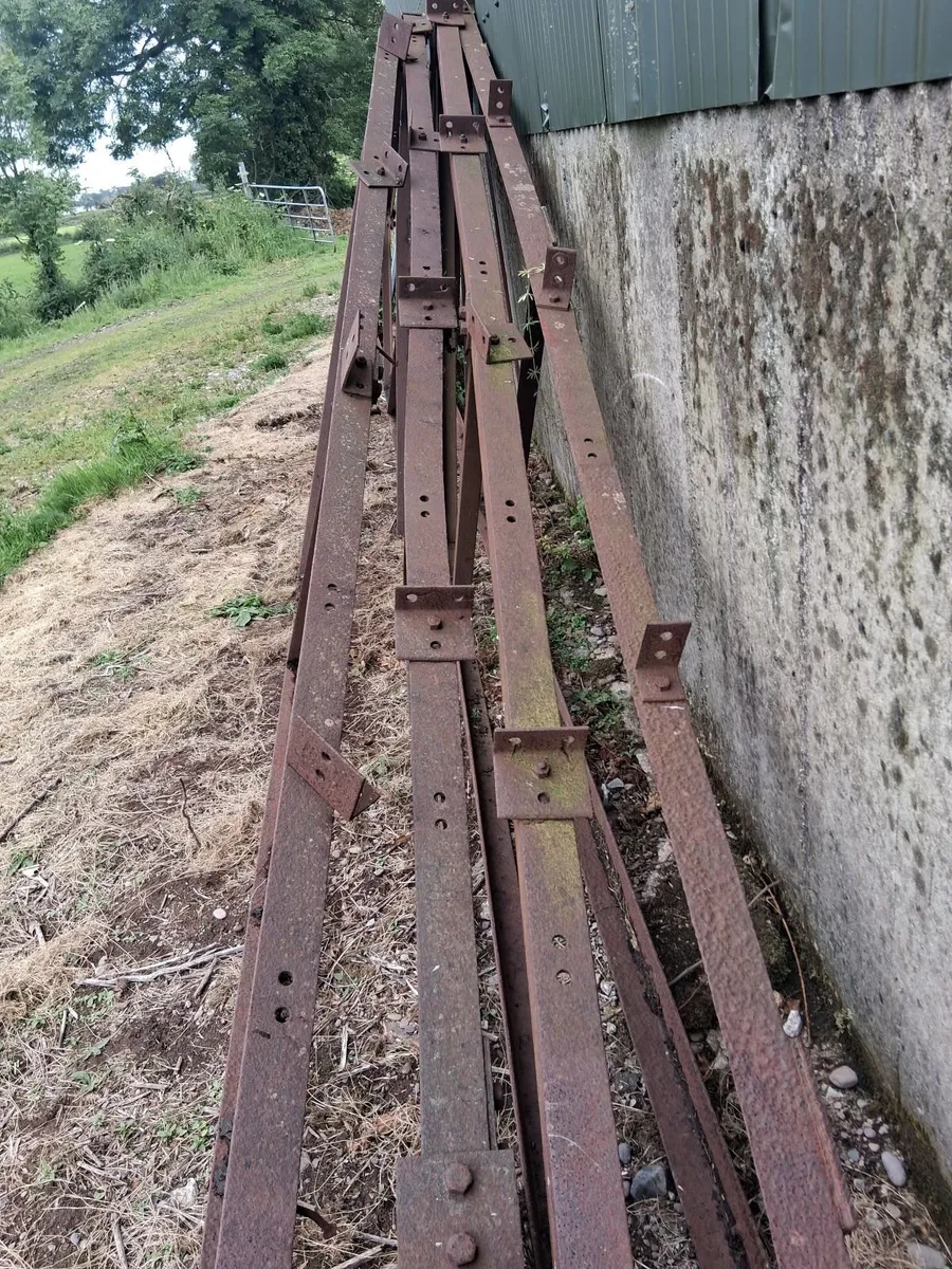 Shed trusses - Image 1
