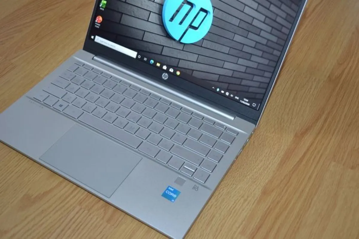 HP 14-inch i3 Laptop, SSD, Touchscreen + MS Office - Image 2