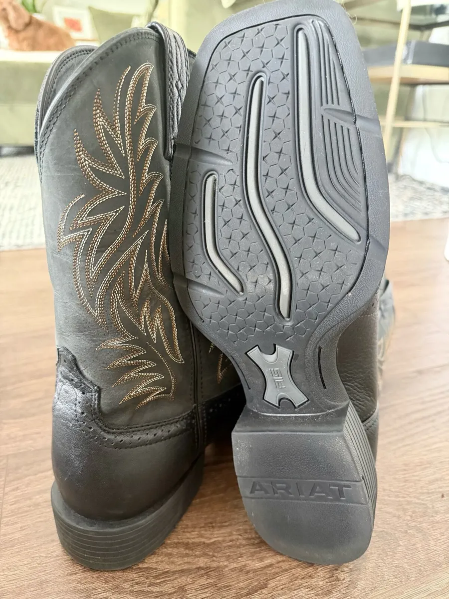 Ariat Men's Western Boots - Image 4