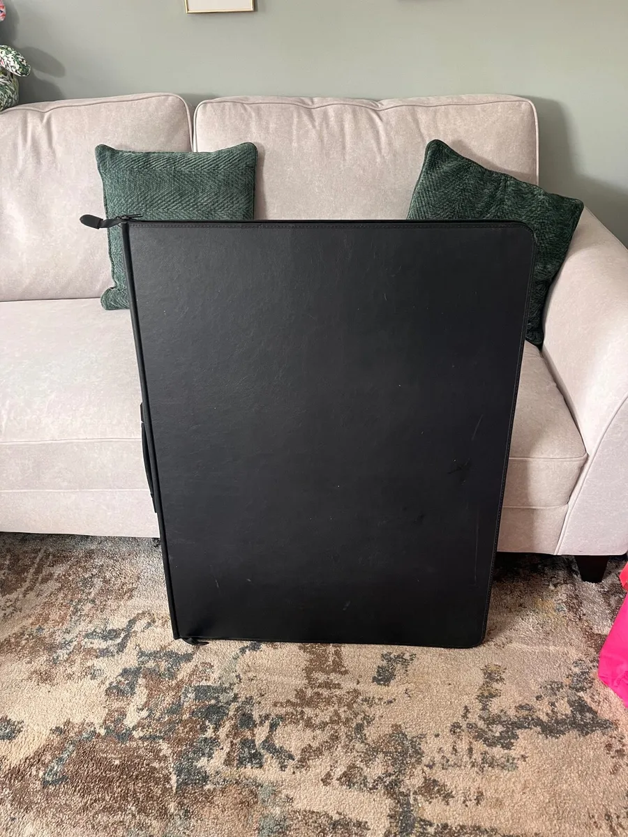Dalar Rowney A1 art folder - Image 1