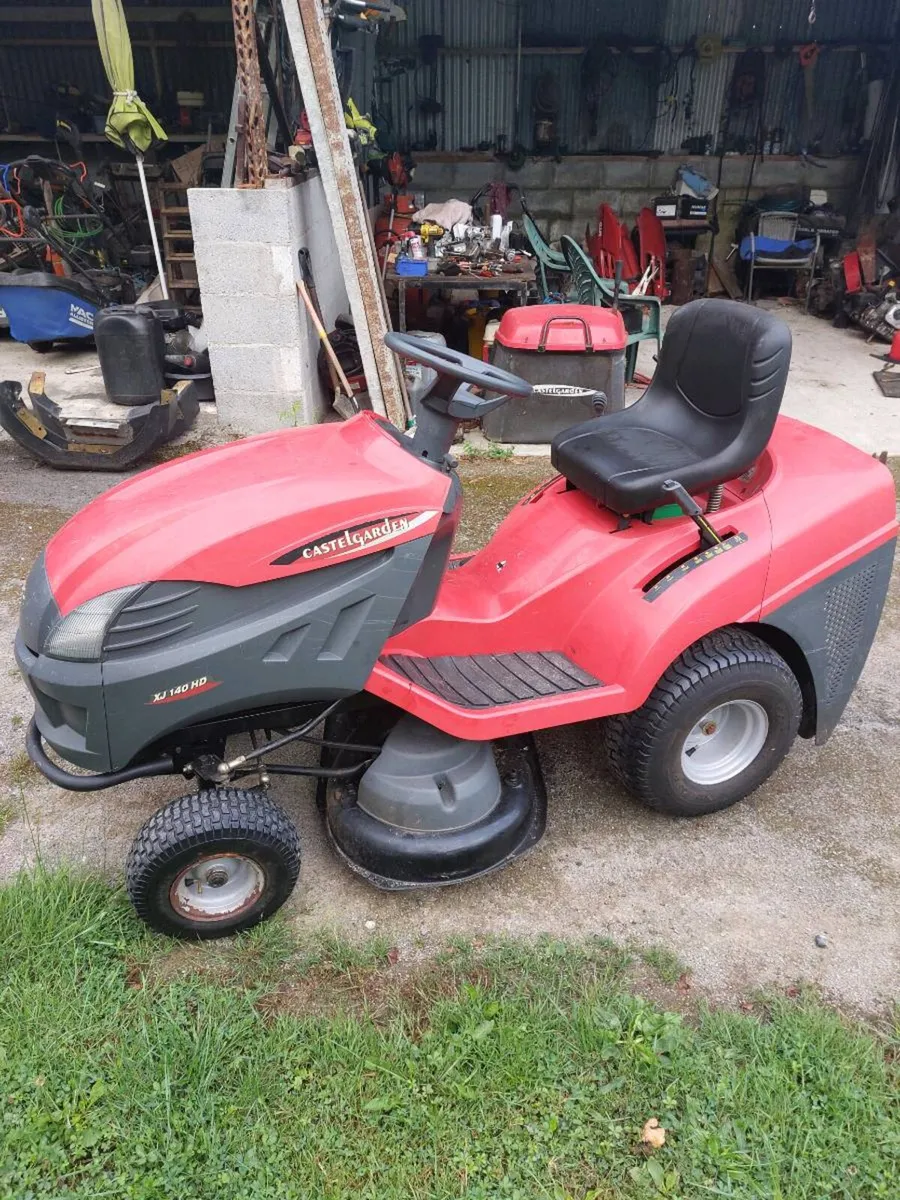 Ride on lawnmower - Image 3