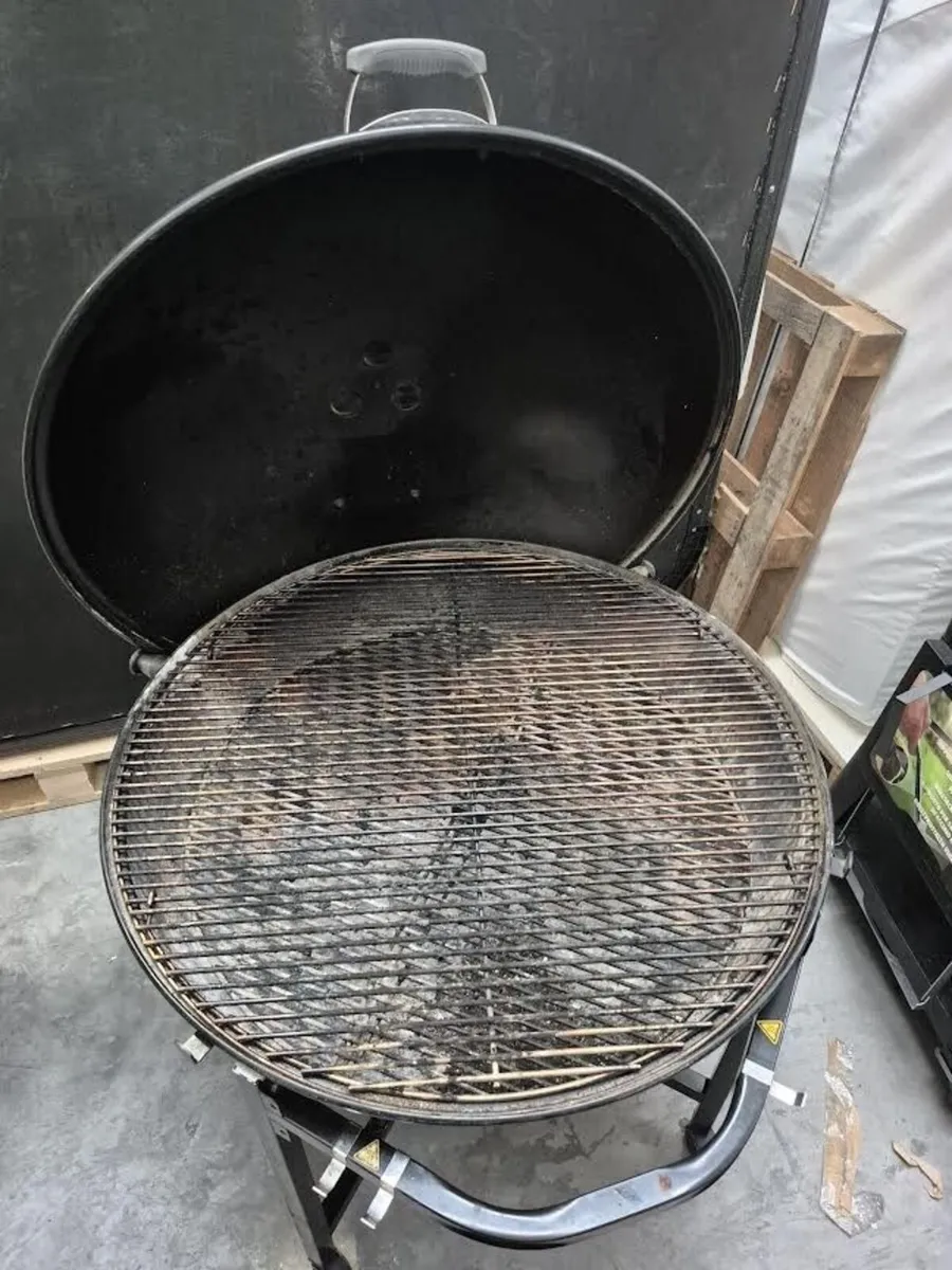 Demo-Model Weber Ranch Kettle - Image 2