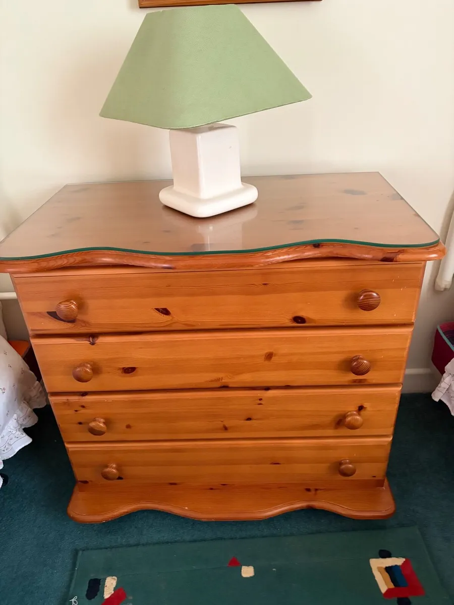 Chest of Drawers