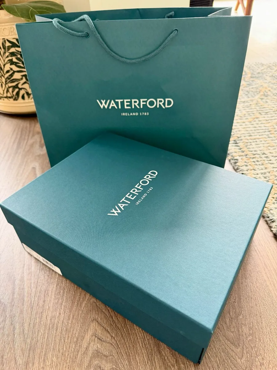 Set of Waterford Crystal Lismore Essence Glasses - Image 4