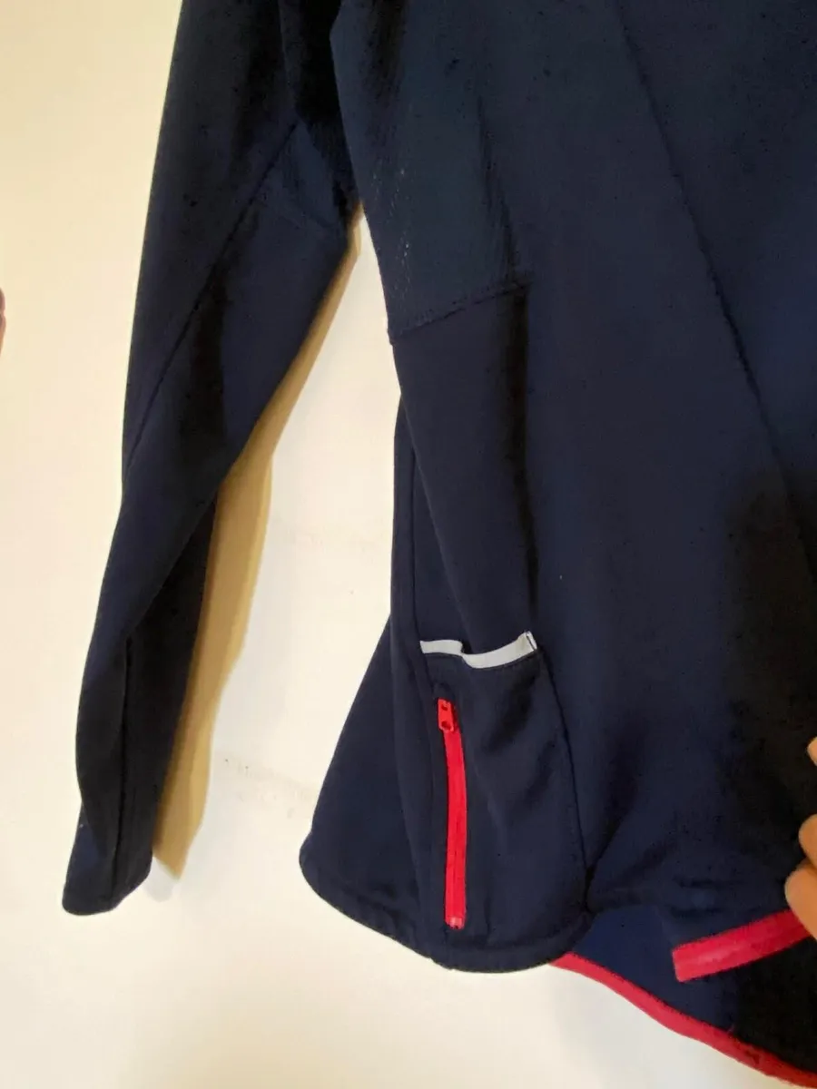 Abercrombie Sweatshirt- size Large - Image 4