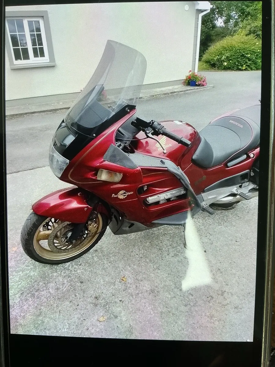 Honda Pan European - Image 2