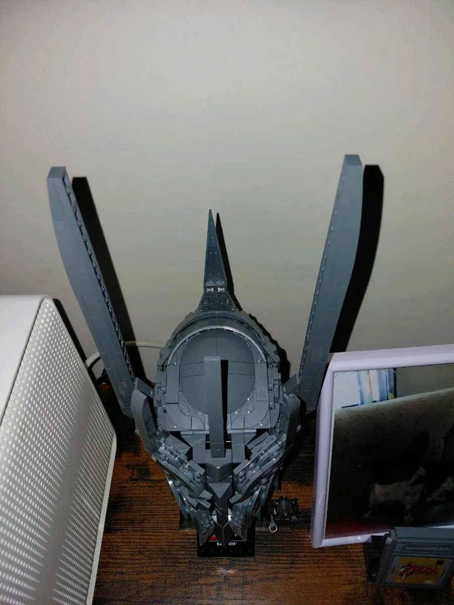 Lego sauron head and lego cactus - Image 1