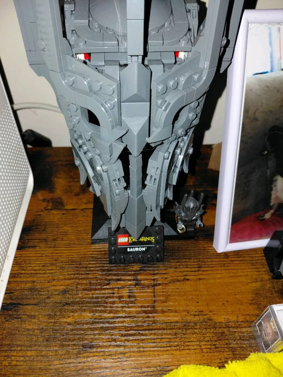 Lego sauron head and lego cactus - Image 2