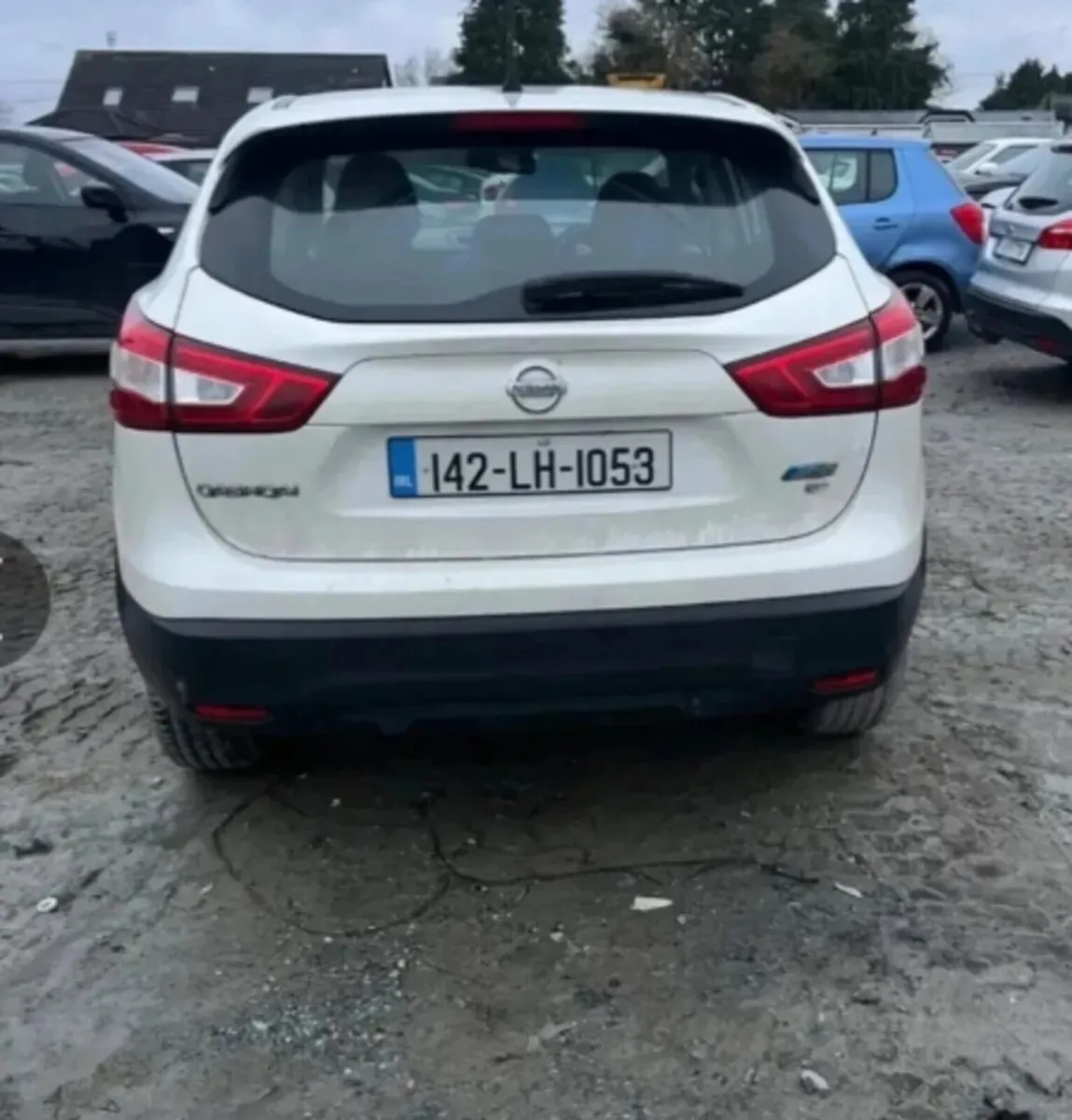 2014 Nissan Qashqai 1.5 Diesel Drive away - Image 2