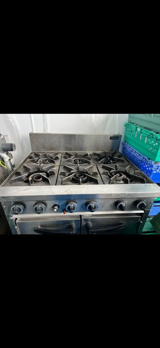 6 Ring Gas Oven