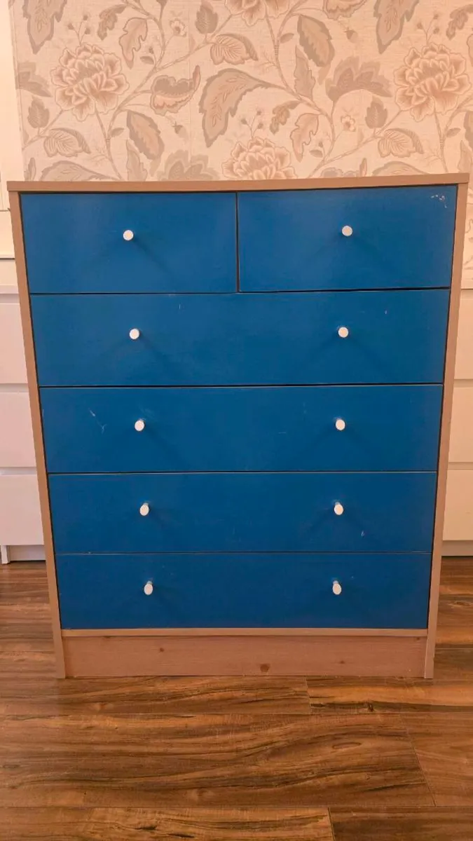 Kids 6 drawer chesty - Image 1